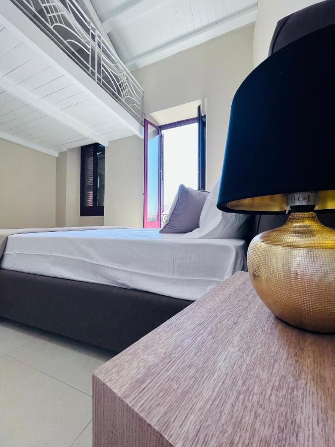 Suite Sardinia Holiday 칼리아리 외부 사진